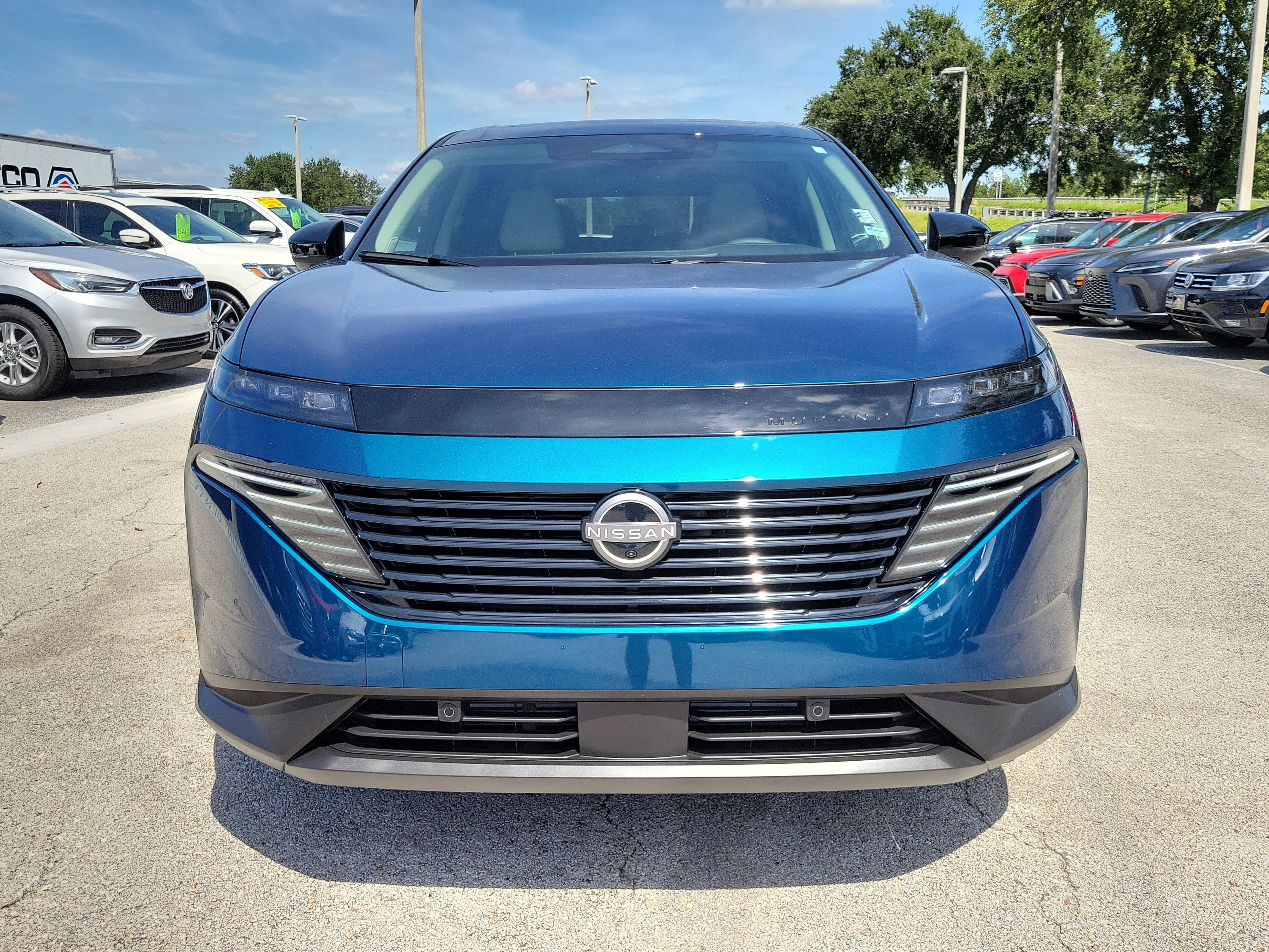 Used 2025 Nissan Murano SL AWD/4WD image 2