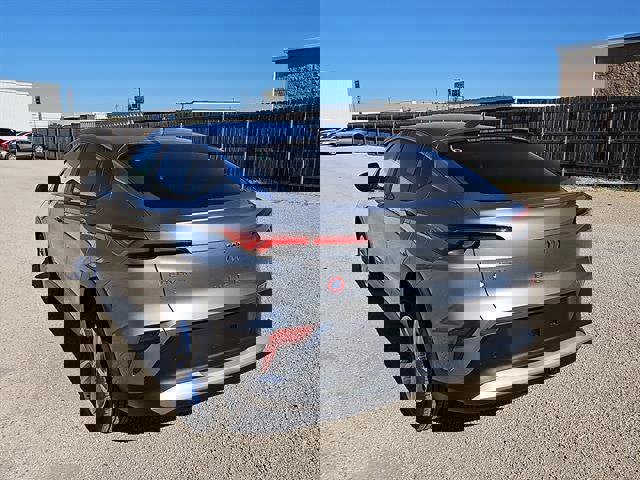 New 2026 Buick Envista Preferred w/ Convenience II Package image 3