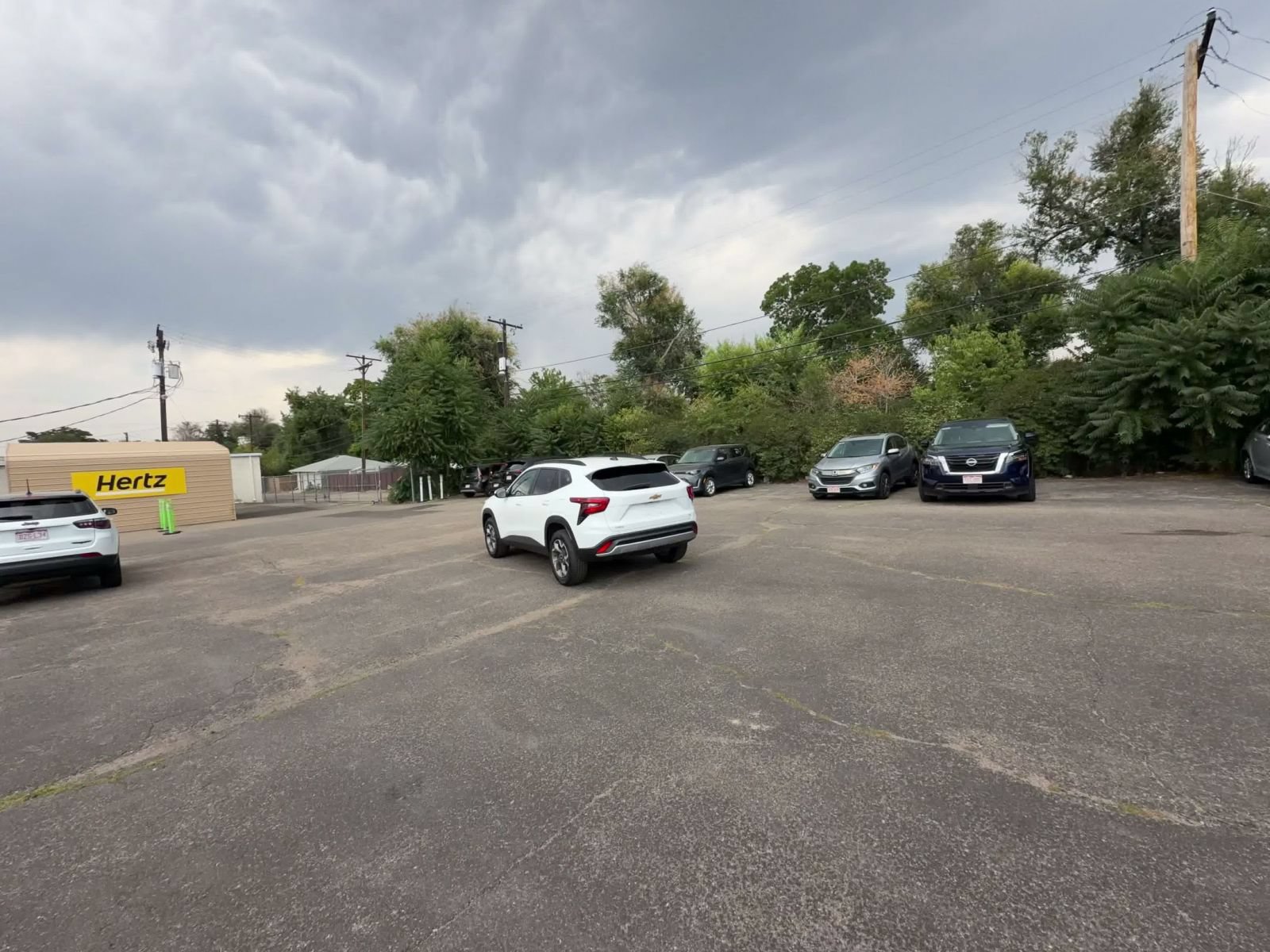 Used 2025 Chevrolet Trax LT FWD image 14