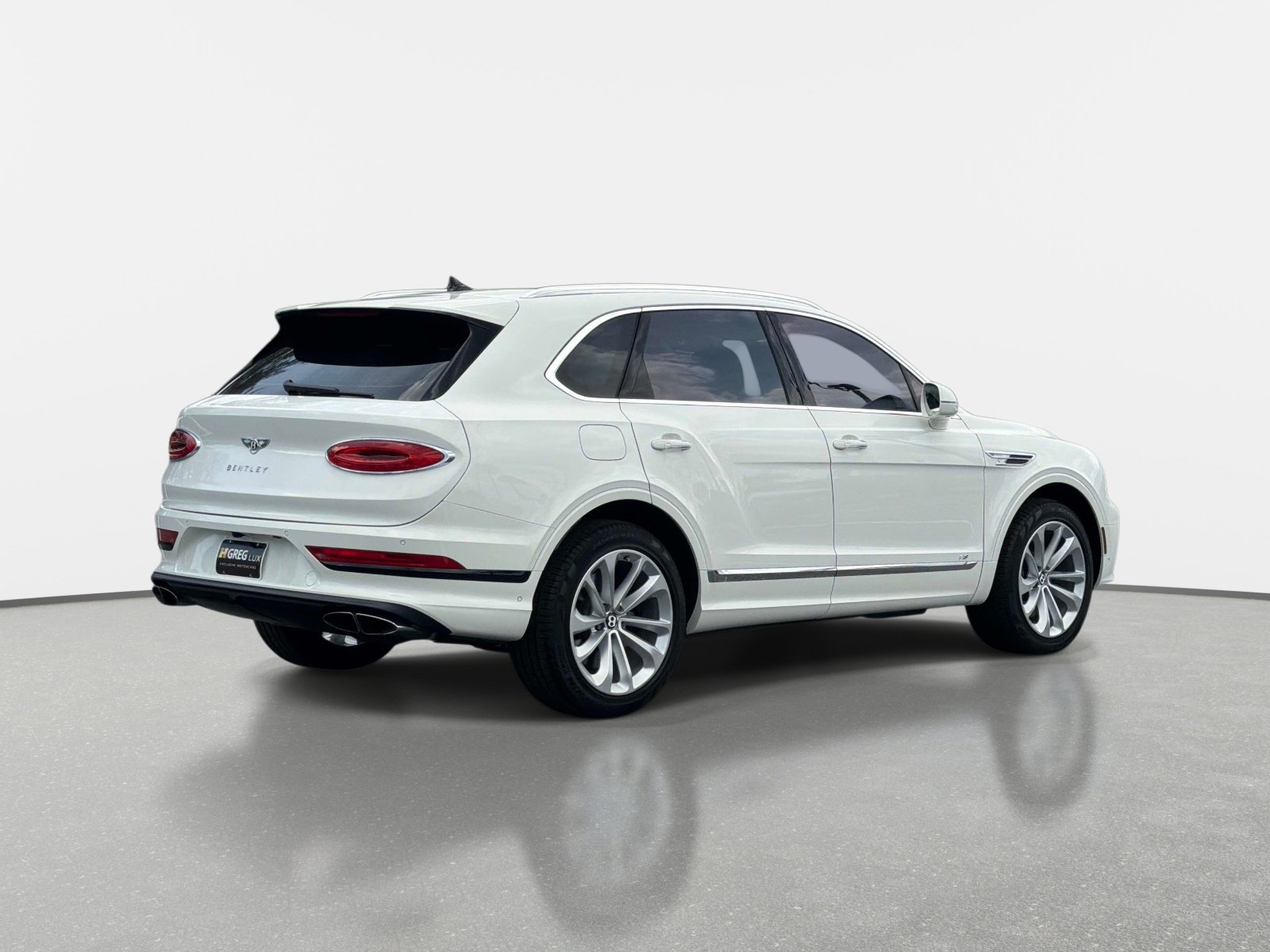 Used 2022 Bentley Bentayga AWD/4WD image 3