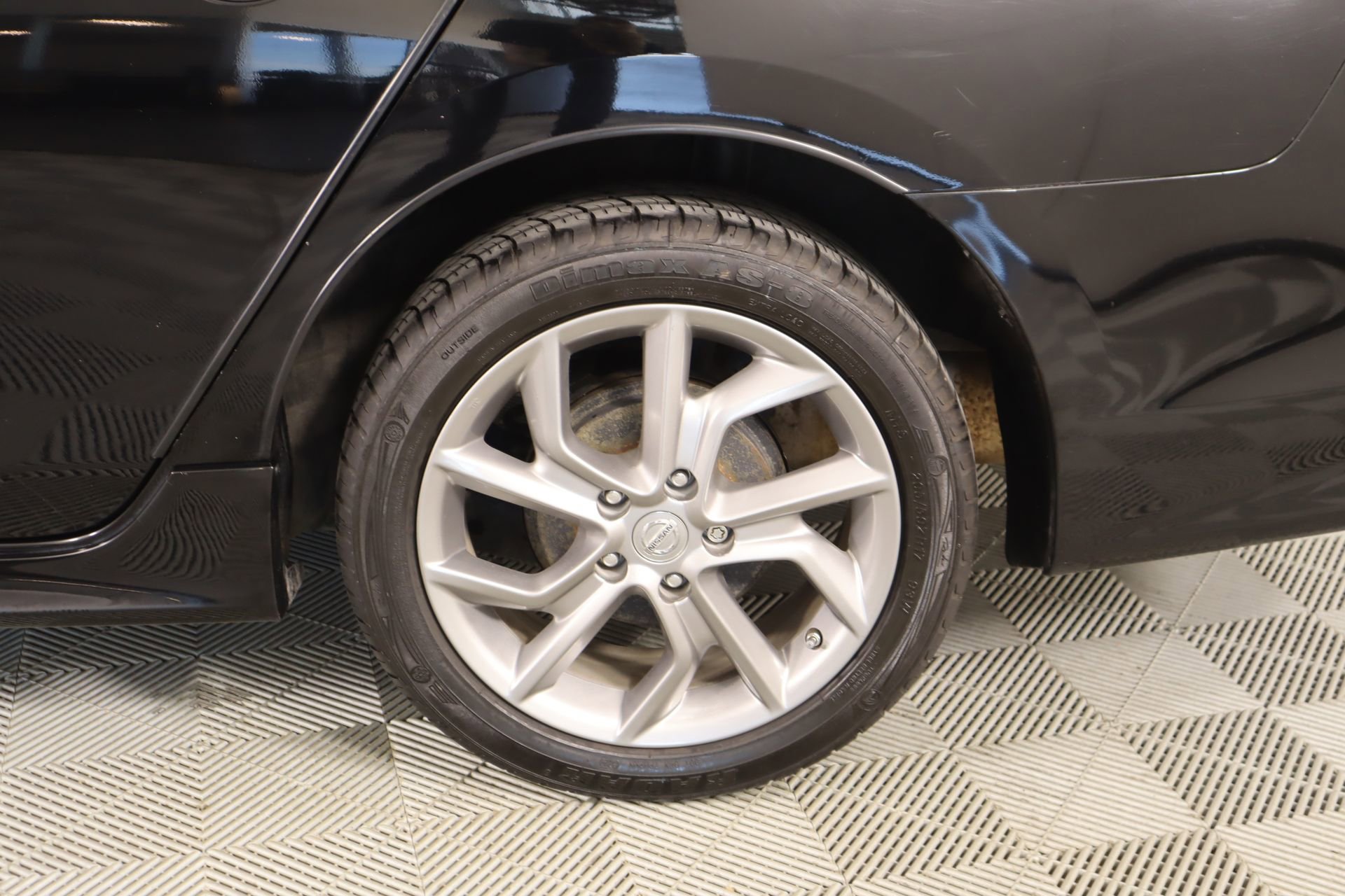 Used 2014 Nissan Sentra SR image 16