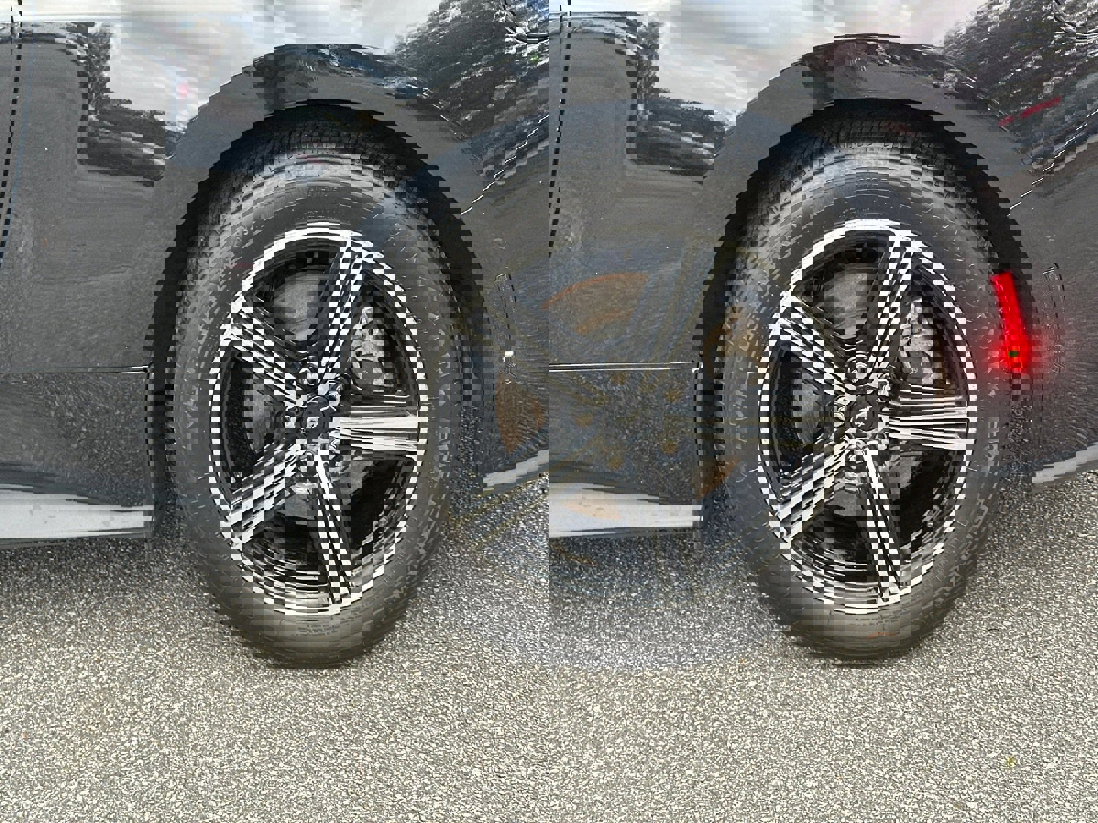 Used 2024 Ford Mustang Premium image 18