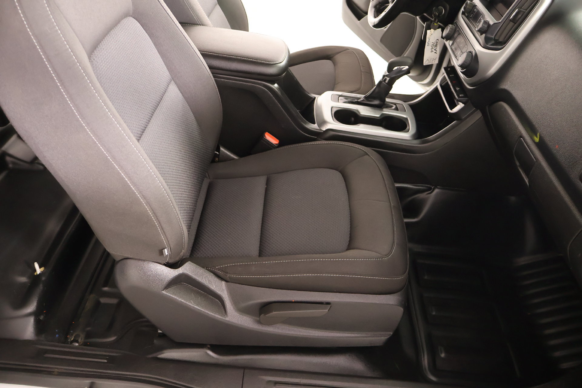 Used 2022 Chevrolet Colorado LT w/ Fleet Safety Package RWD image 12