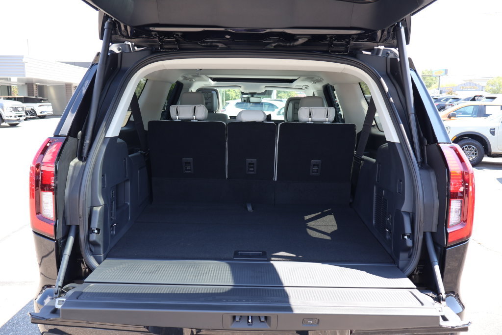 New 2027 Ford Expedition Max Platinum w/ Driver's Package AWD/4WD image 23