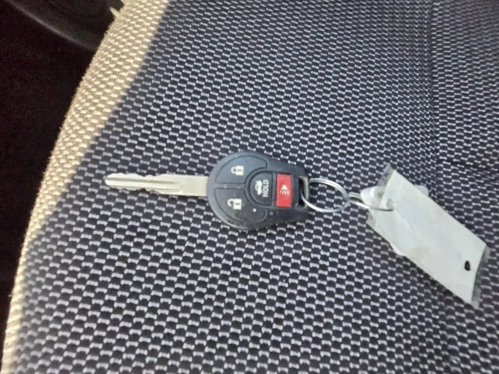 Used 2019 Nissan Versa SV FWD image 33