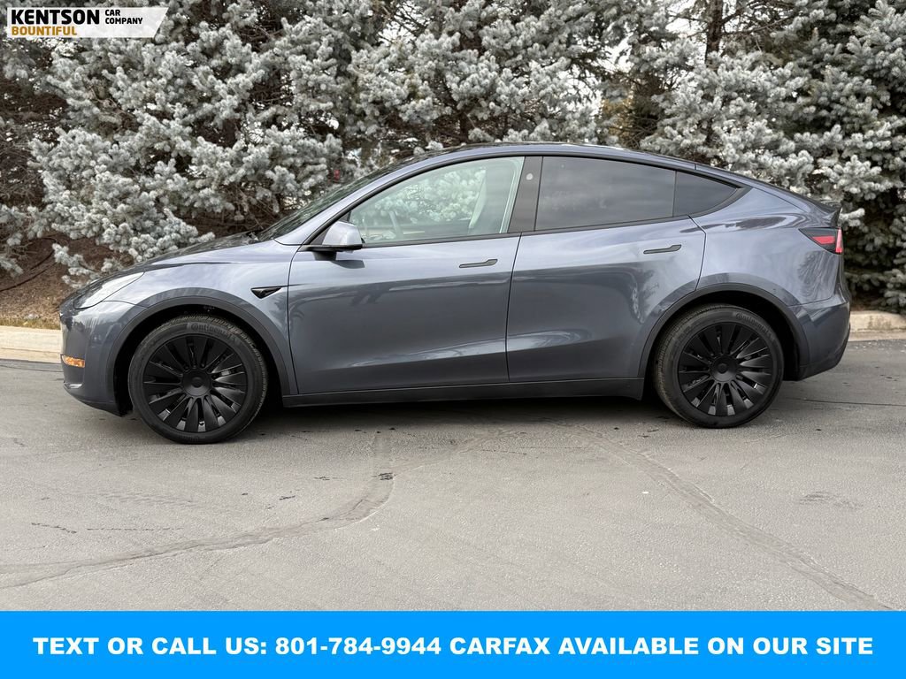 Used 2023 Tesla Model Y Long Range image 2