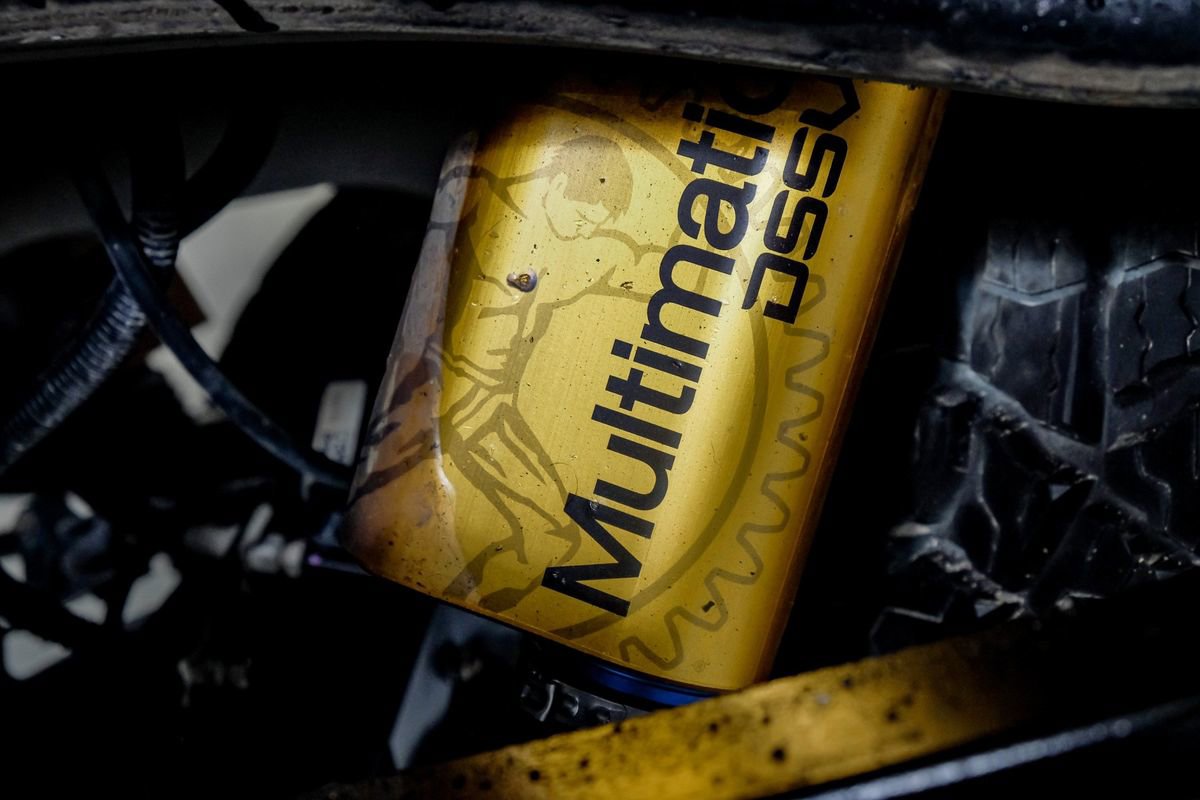 Used 2024 GMC Sierra 2500 AT4X image 60