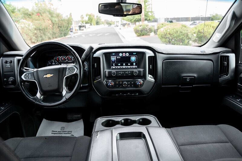 Used 2015 Chevrolet Silverado 1500 LT w/ LT Convenience Package RWD image 17