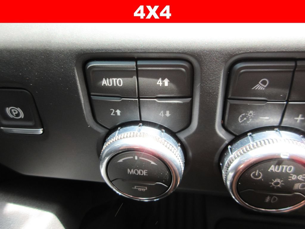 Certified 2026 GMC Sierra 2500 AT4 w/ AT4 Premium Plus Package AWD/4WD image 35