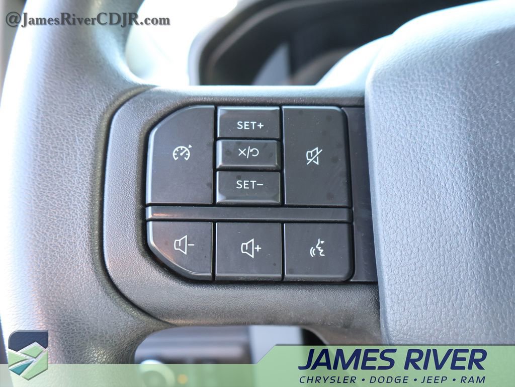 Used 2025 Ford F250 XLT image 25