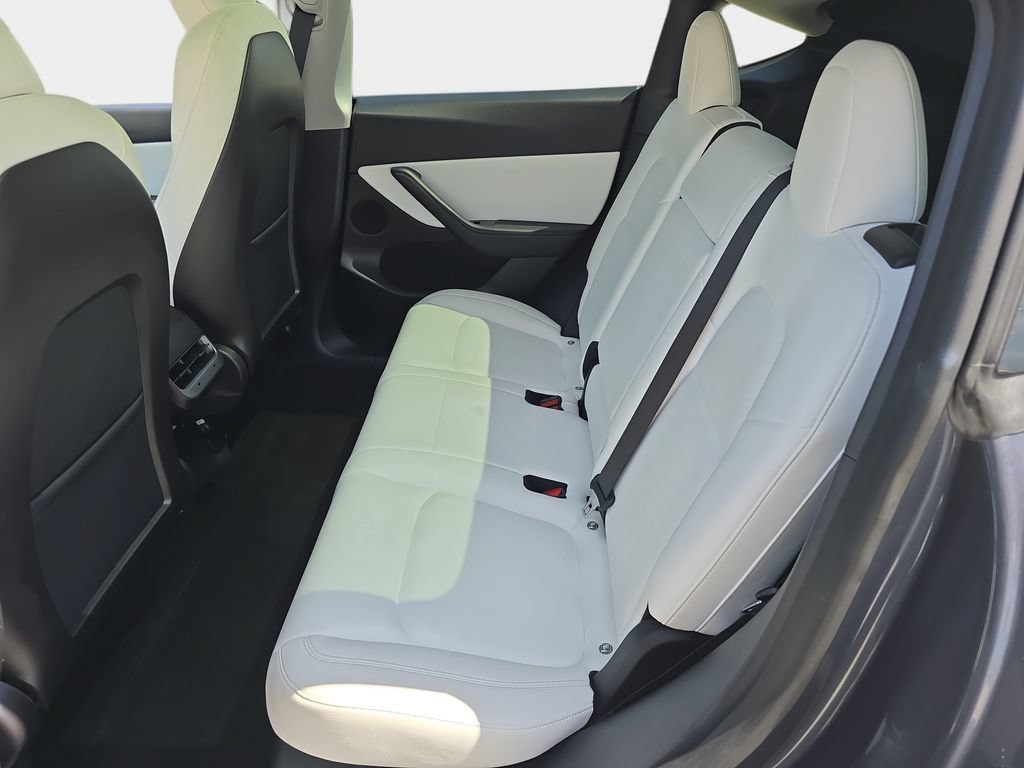 Used 2020 Tesla Model Y Performance AWD/4WD image 17