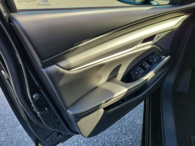 Used 2024 MAZDA MAZDA3 s image 21