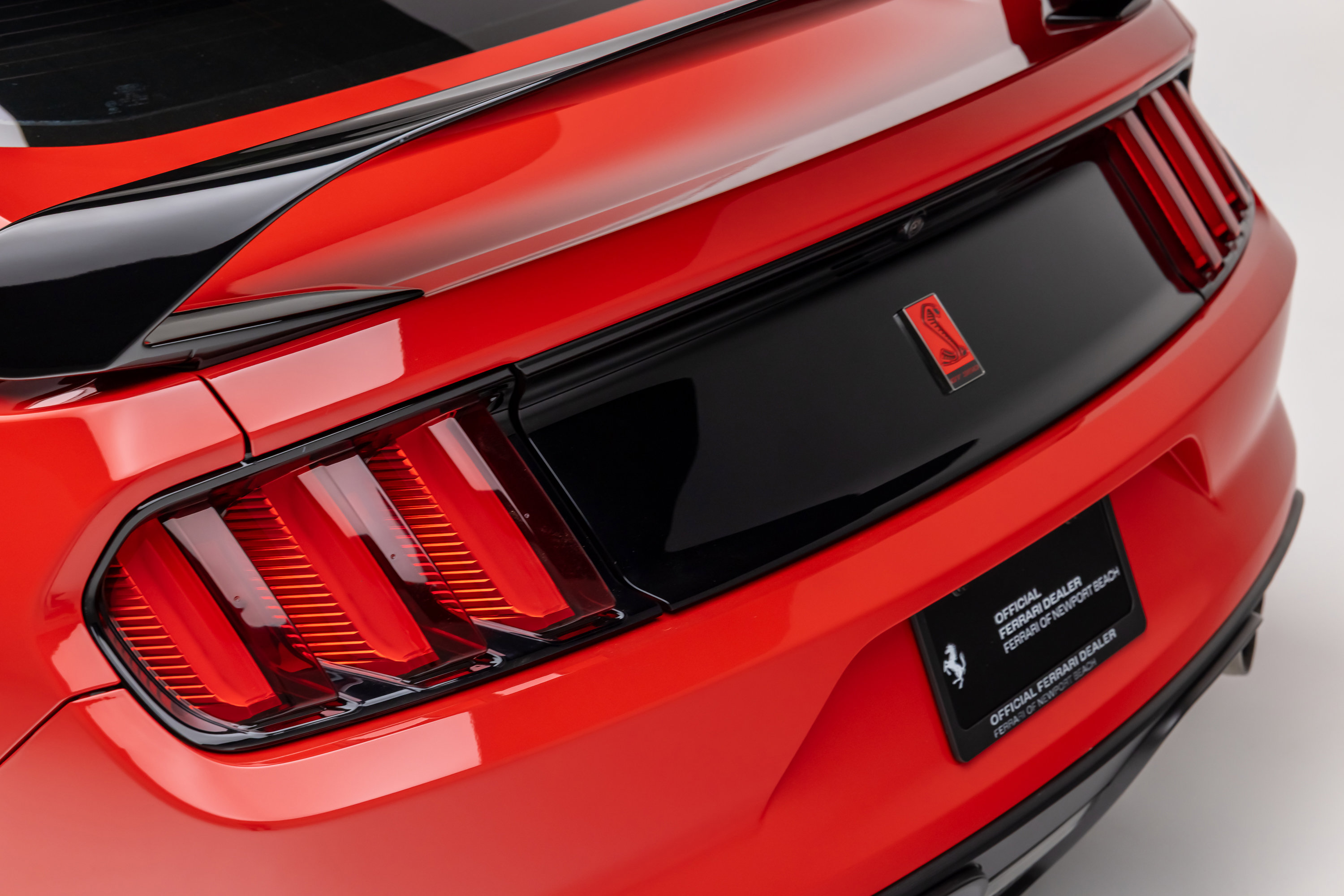 Used 2016 Ford Mustang Shelby GT350R w/ GT350R Equipment Group 920A image 37