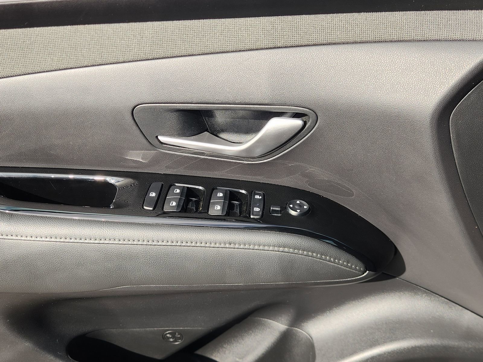 Used 2024 Hyundai Santa Cruz Limited image 27