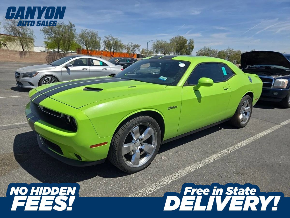 Used 2015 Dodge Challenger R/T Plus RWD image 1
