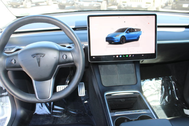 Used 2022 Tesla Model Y Performance AWD/4WD image 11