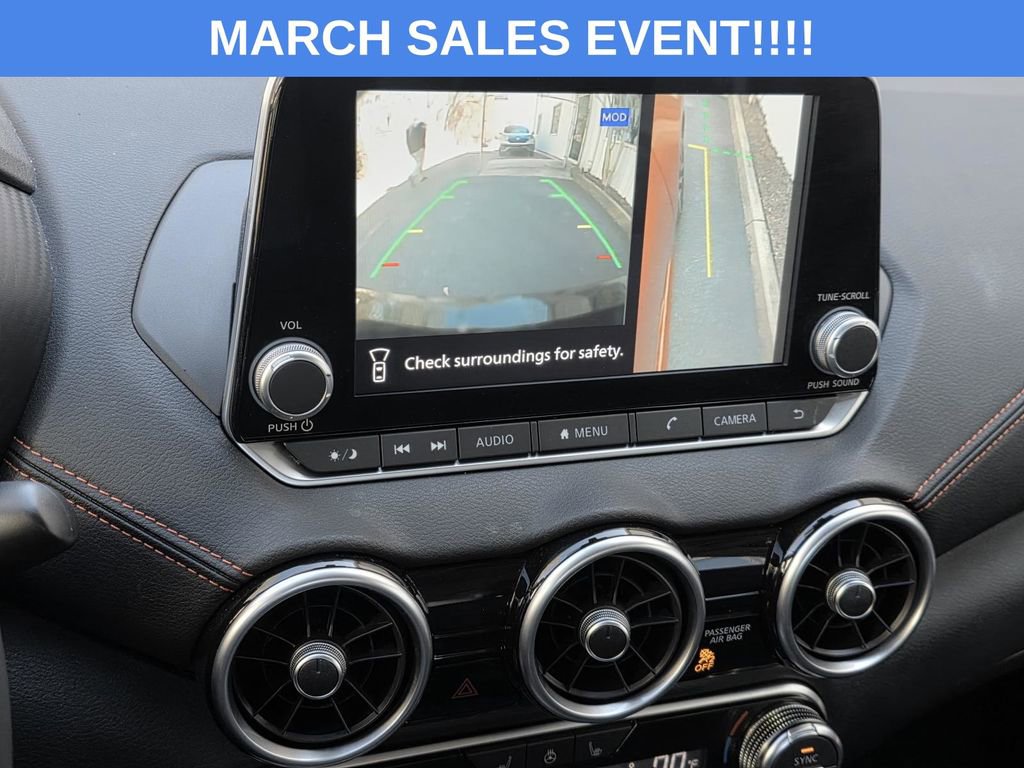 Used 2024 Nissan Sentra SR w/ SR Premium Package image 18