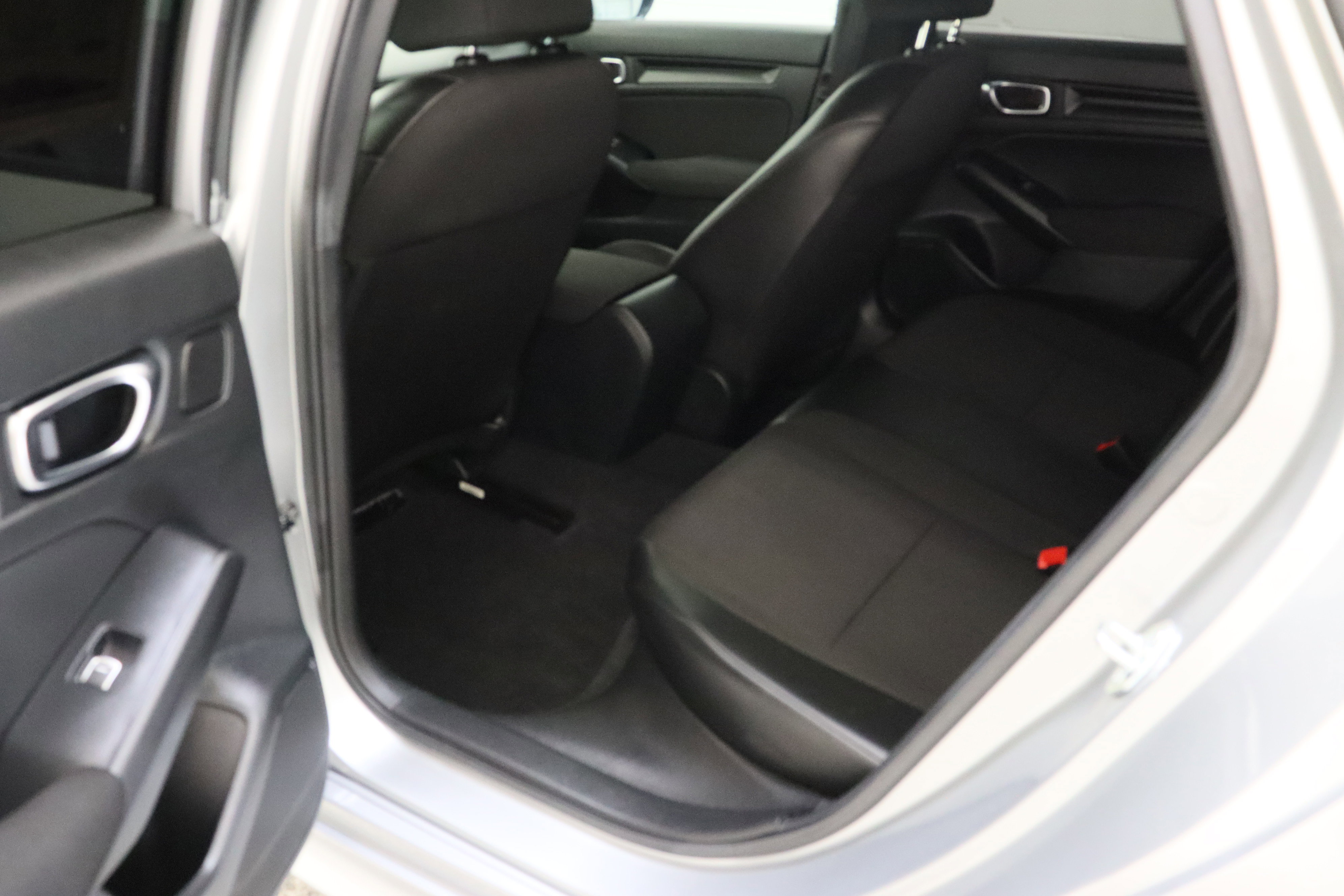 Used 2025 Honda Civic Sport image 26