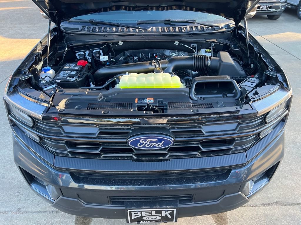 New 2026 Ford Expedition Active image 18