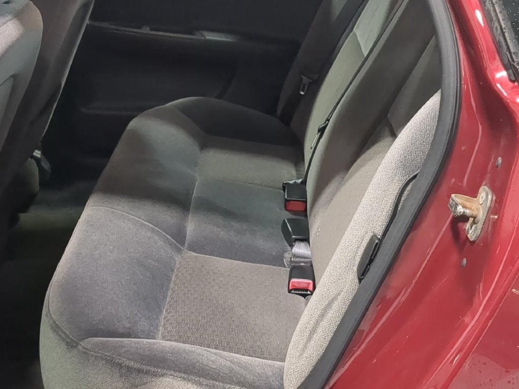 Used 2009 Chevrolet Impala LT FWD image 22