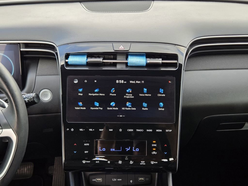 Used 2023 Hyundai Santa Cruz Limited image 18