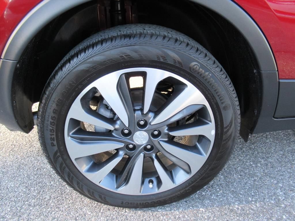 Used 2022 Buick Encore Preferred w/ Safety Package FWD image 7