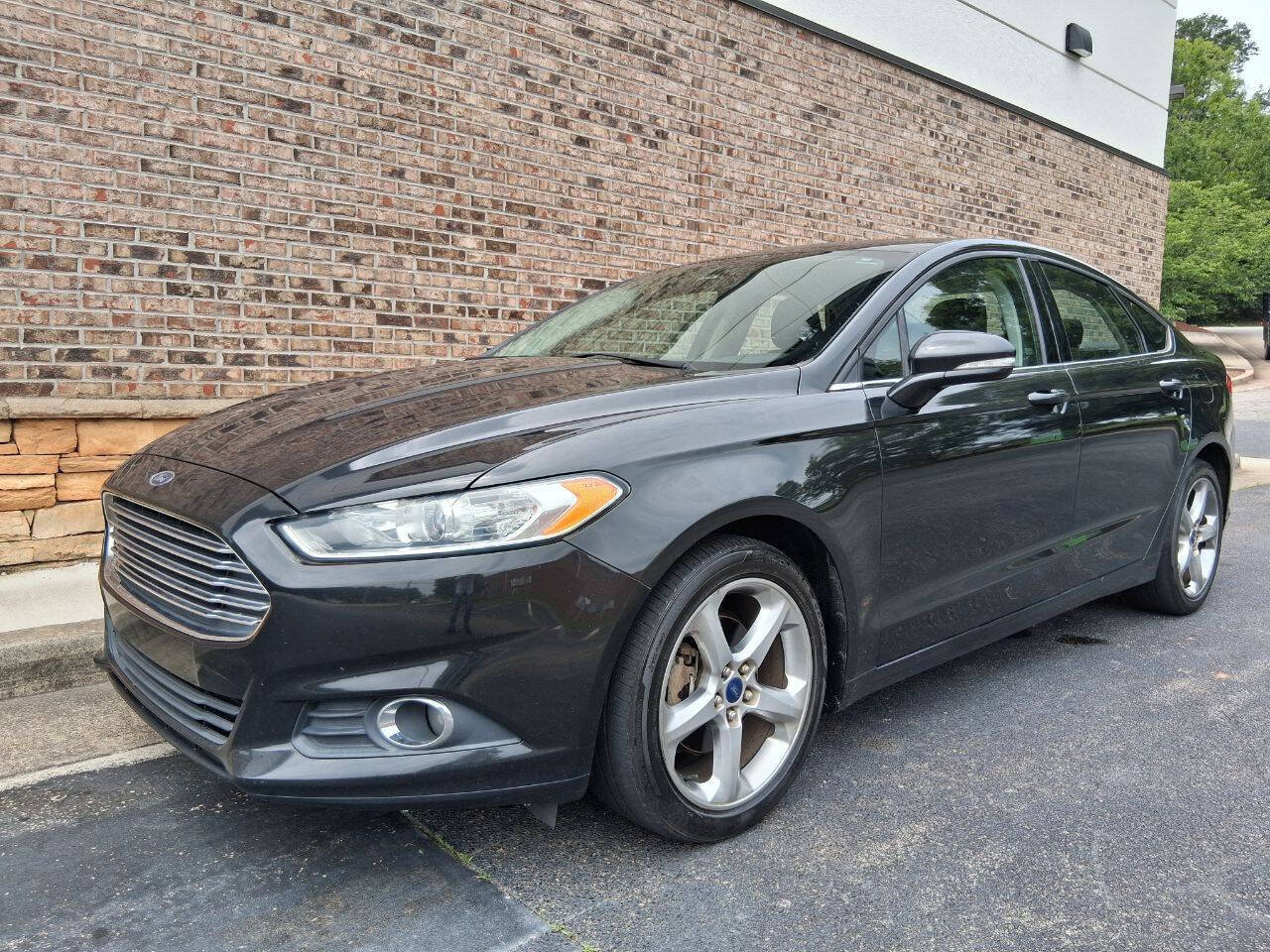 Used 2015 Ford Fusion SE w/ Equipment Group 201A