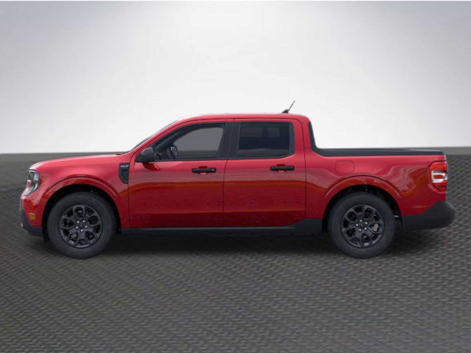 New 2026 Ford Maverick XLT image 3
