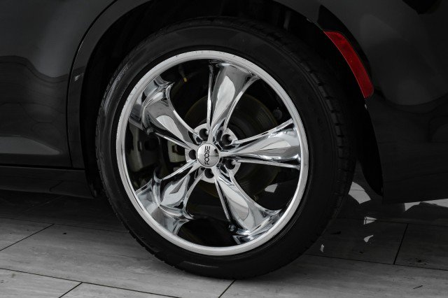 Used 2022 Chrysler 300 Touring w/ Sport Appearance Package image 56