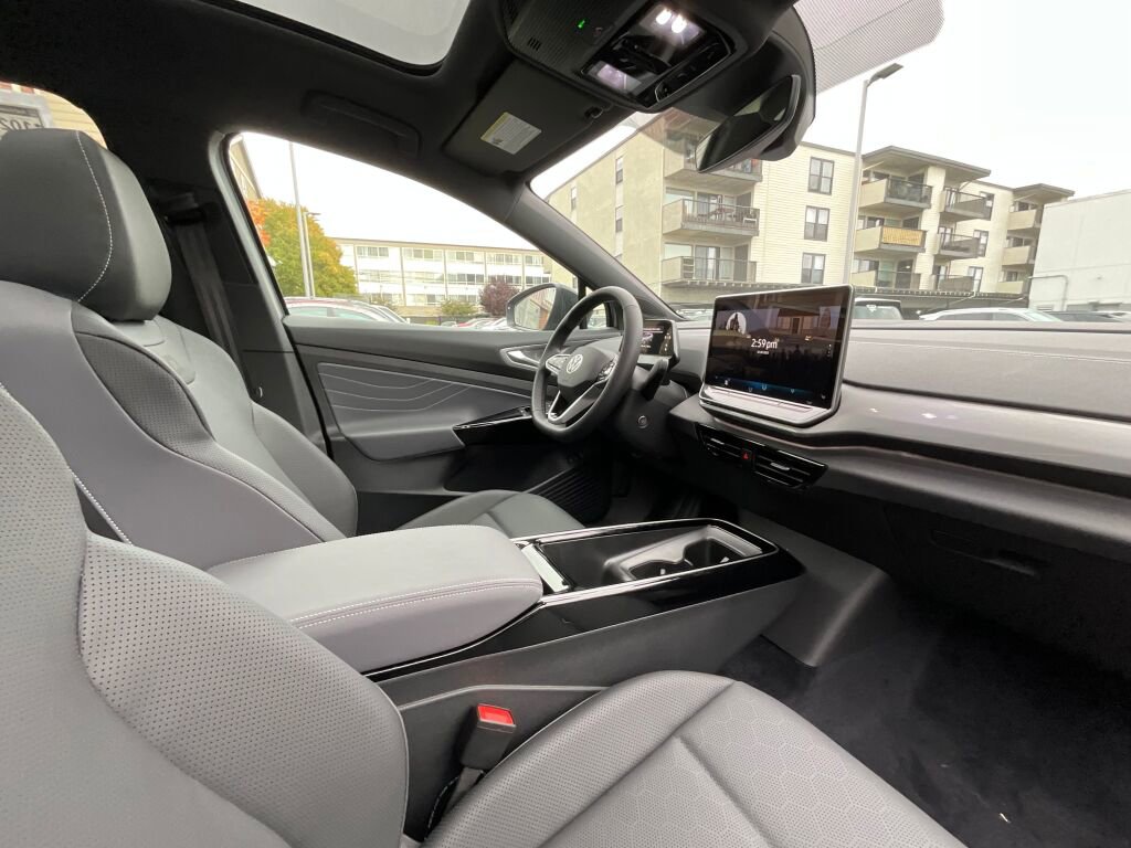 New 2025 Volkswagen ID.4 Pro S image 19