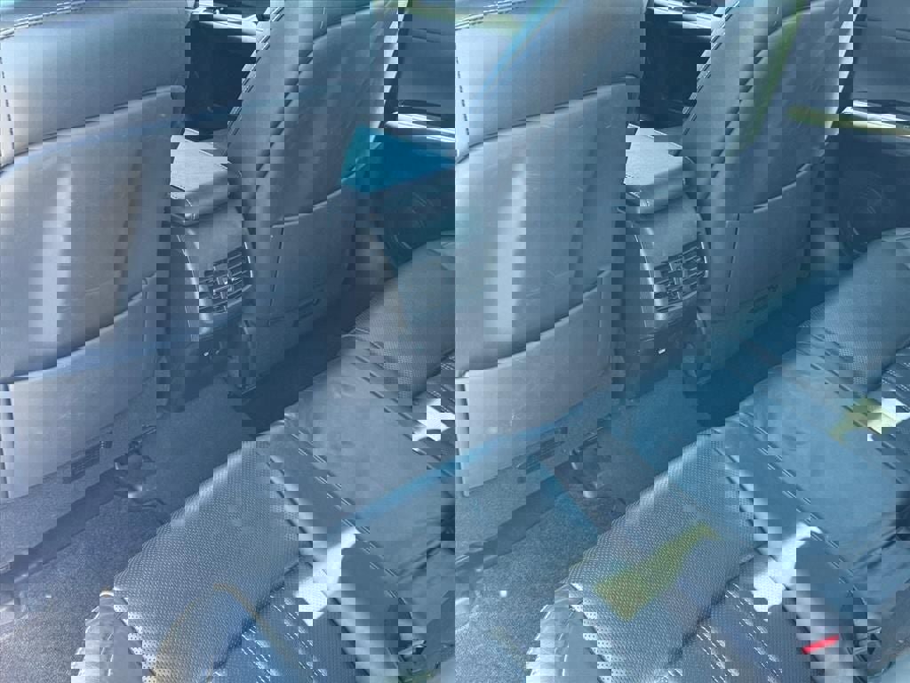 Used 2018 Lexus ES 350 w/ Luxury Package w/Wood Trim image 15