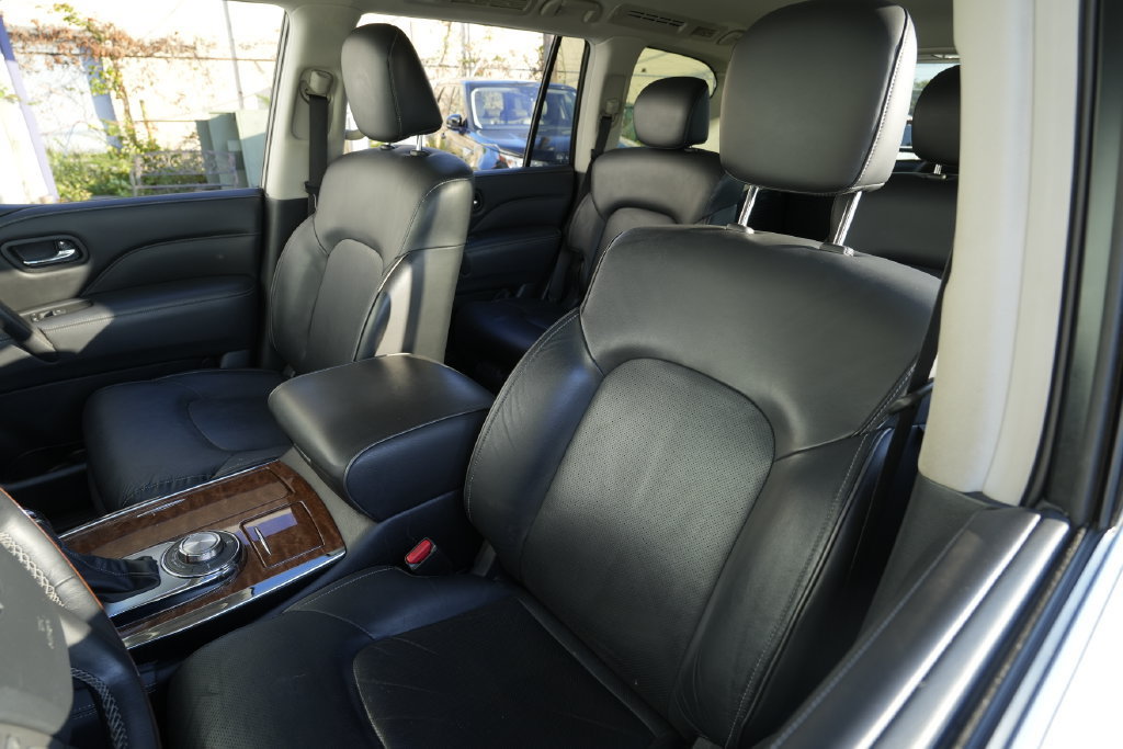 Used 2019 INFINITI QX80 Luxe AWD/4WD image 22