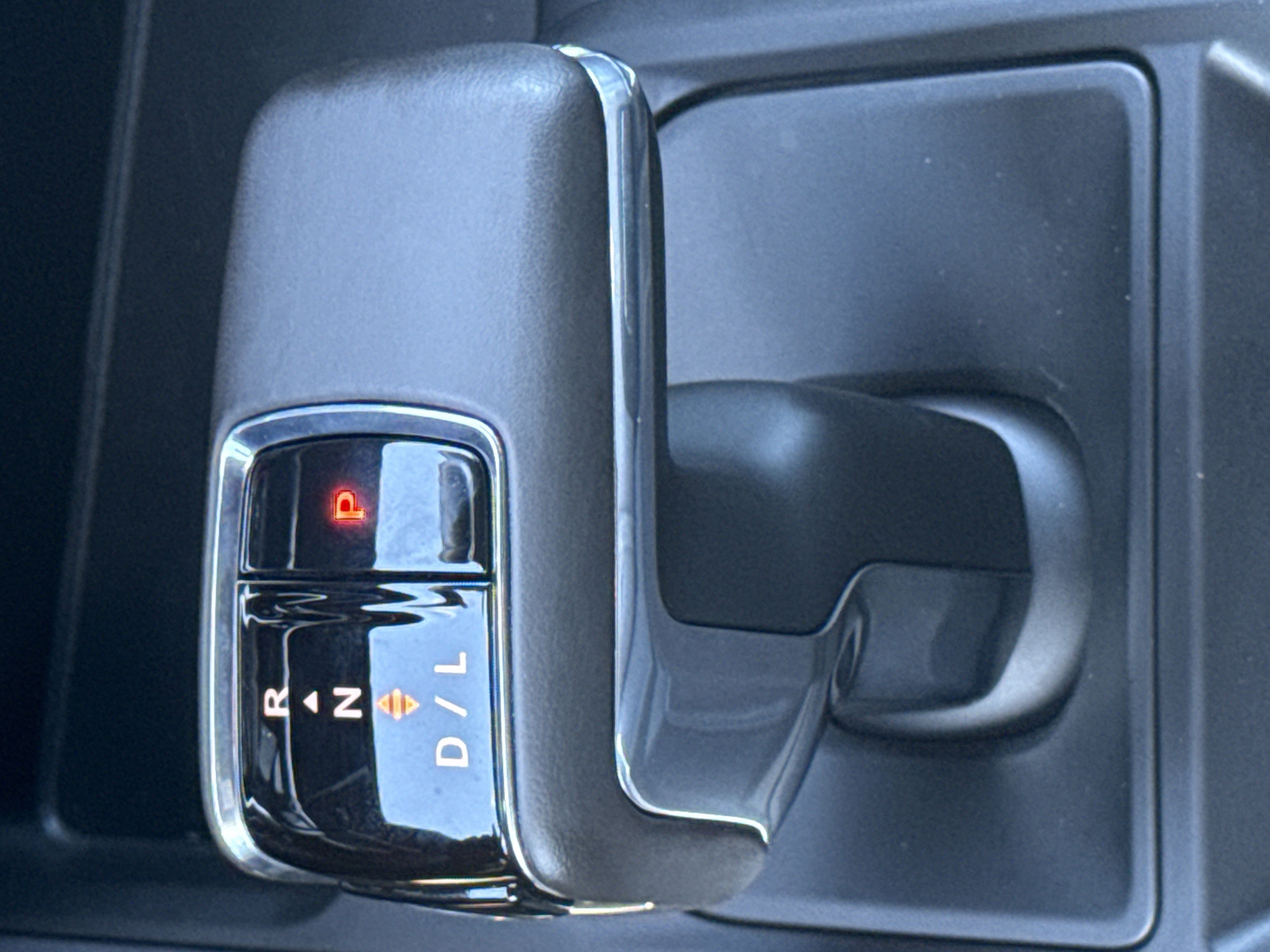 Certified 2023 Chevrolet Silverado 1500 RST w/ Convenience Package II image 25