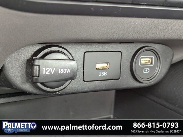 Used 2022 Hyundai Elantra SEL FWD image 19