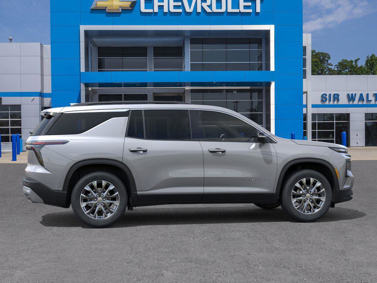 New 2026 Chevrolet Traverse LT w/ Sun and Wheel Package image 5