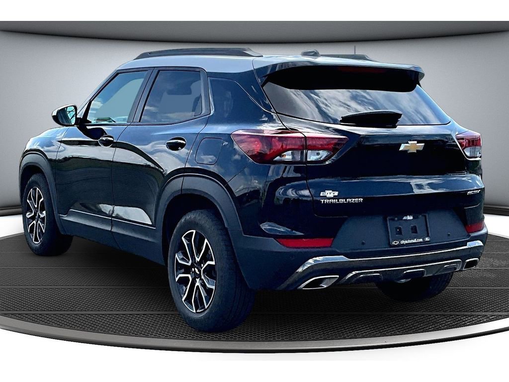Used 2021 Chevrolet TrailBlazer ACTIV w/ Convenience Package FWD image 13