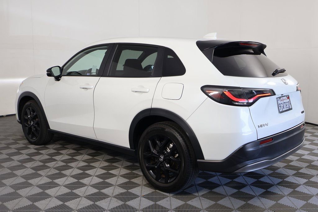 Used 2024 Honda HR-V Sport image 6