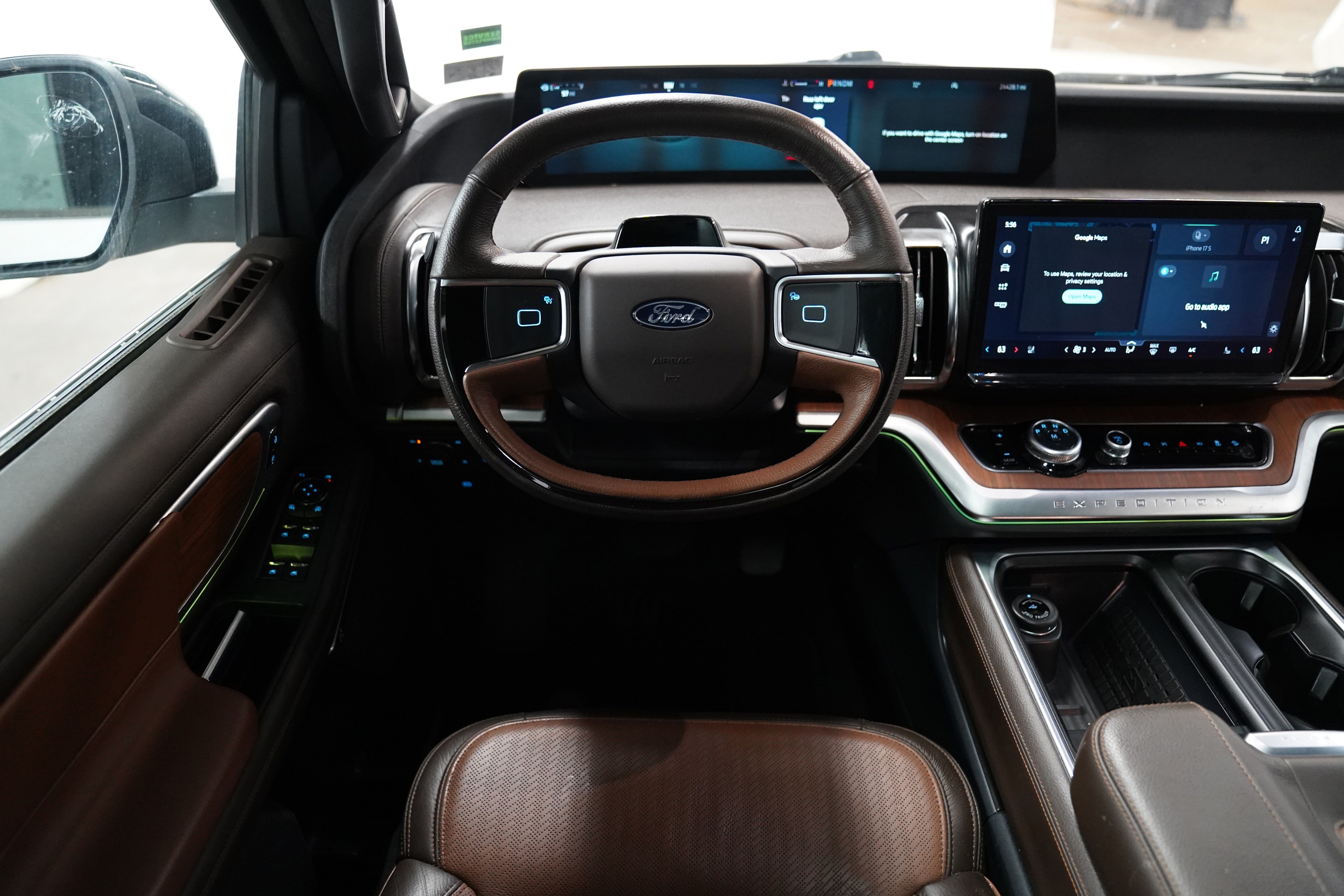 Used 2025 Ford Expedition King Ranch AWD/4WD image 15