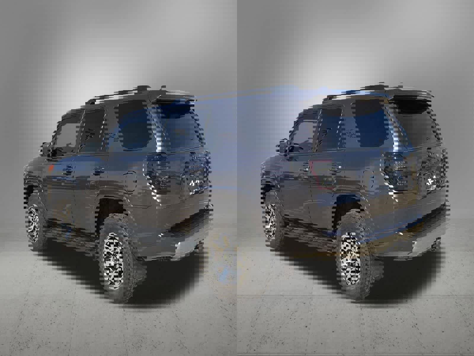 Used 2023 Toyota 4Runner TRD Off-Road Premium image 4