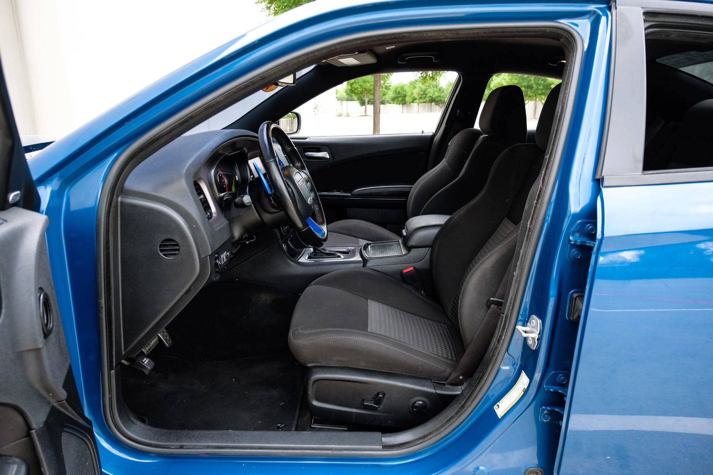 Used 2023 Dodge Charger R/T w/ Blacktop Package image 15