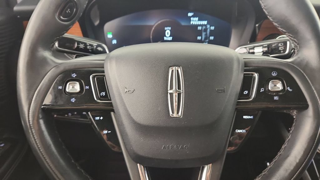 Used 2022 Lincoln Corsair Reserve w/ Sport Package AWD/4WD image 12