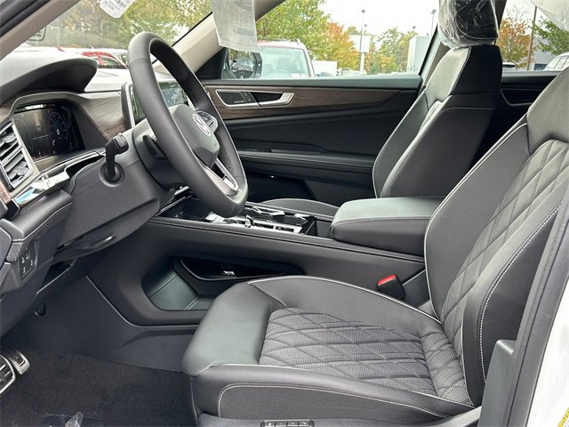 New 2026 Volkswagen Atlas SEL Premium R-Line image 10