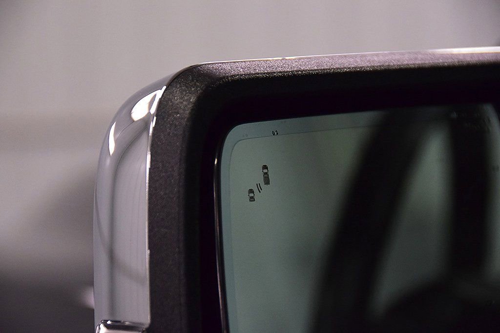 Used 2023 Ford F150 Platinum w/ Equipment Group 701A High image 14