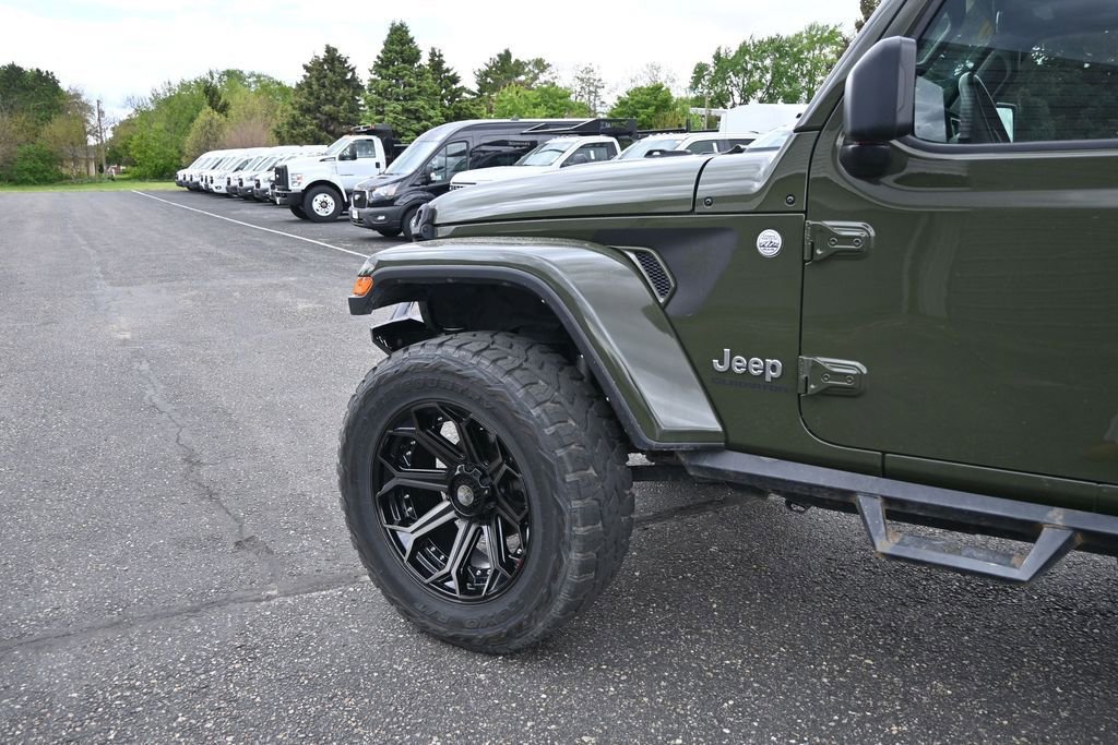 Used 2021 Jeep Gladiator Overland w/ Popular Equipment Package AWD/4WD image 13