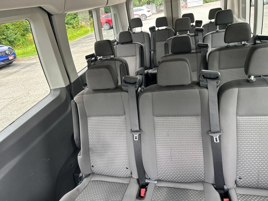 Used 2024 Ford Transit 350 XLT RWD image 19