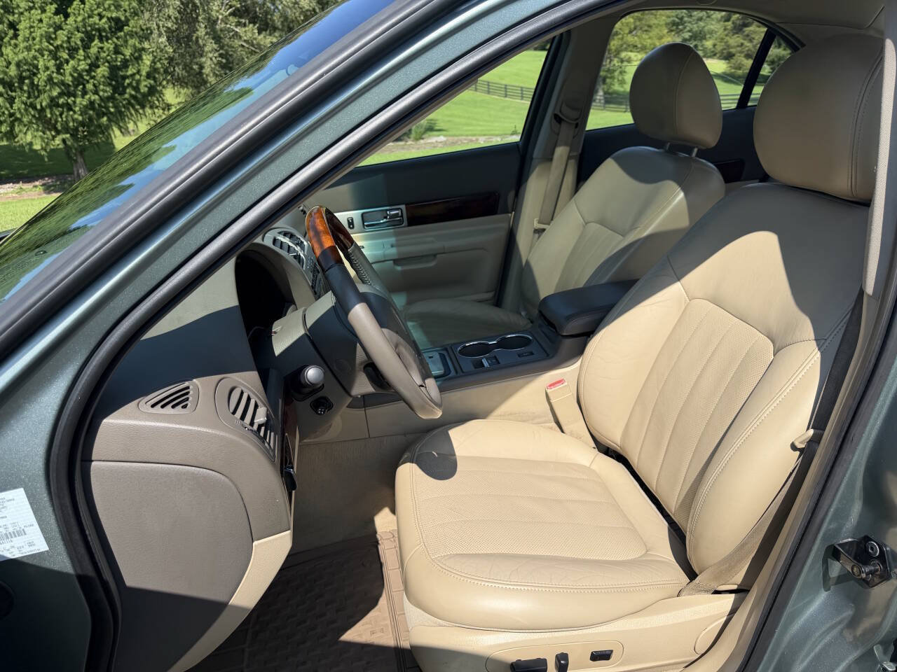 Used 2006 Lincoln LS RWD image 9