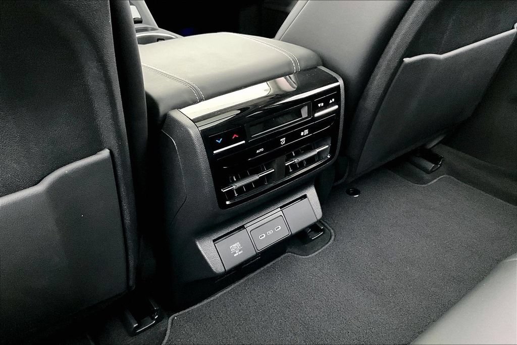 Certified 2026 Acura MDX FWD w/ Technology Package image 29