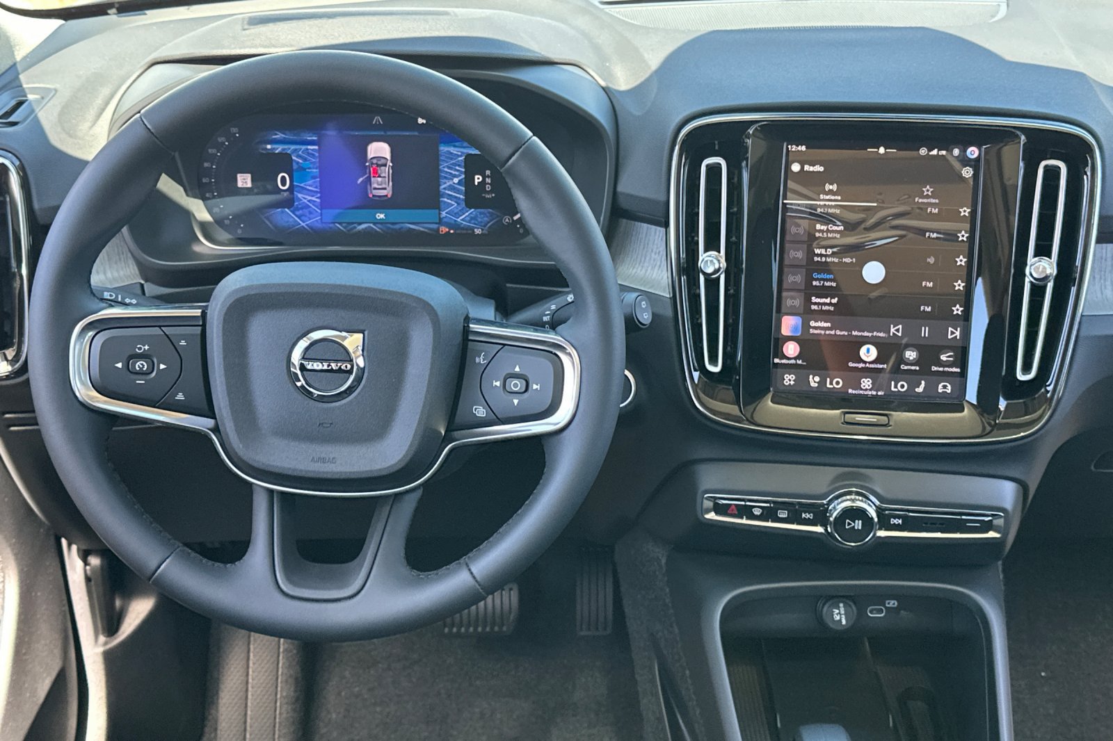 New 2026 Volvo XC40 B5 Core w/ Protection Package Premier AWD/4WD image 13