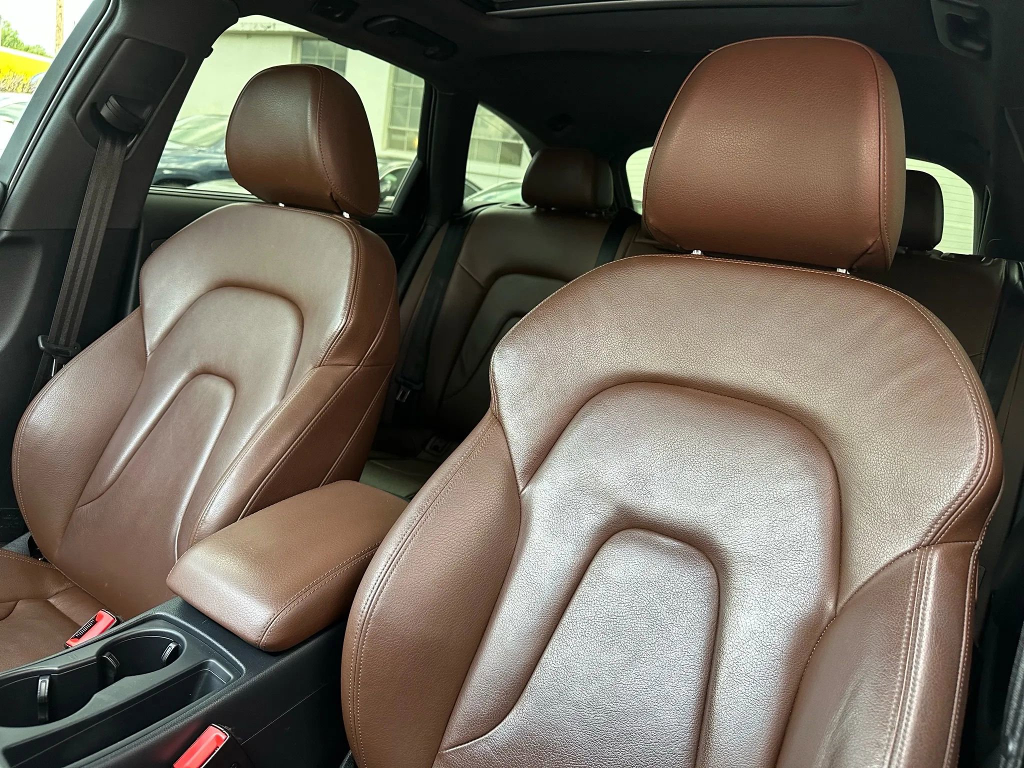 Used 2015 Audi A4 Prestige w/ Prestige Package image 12