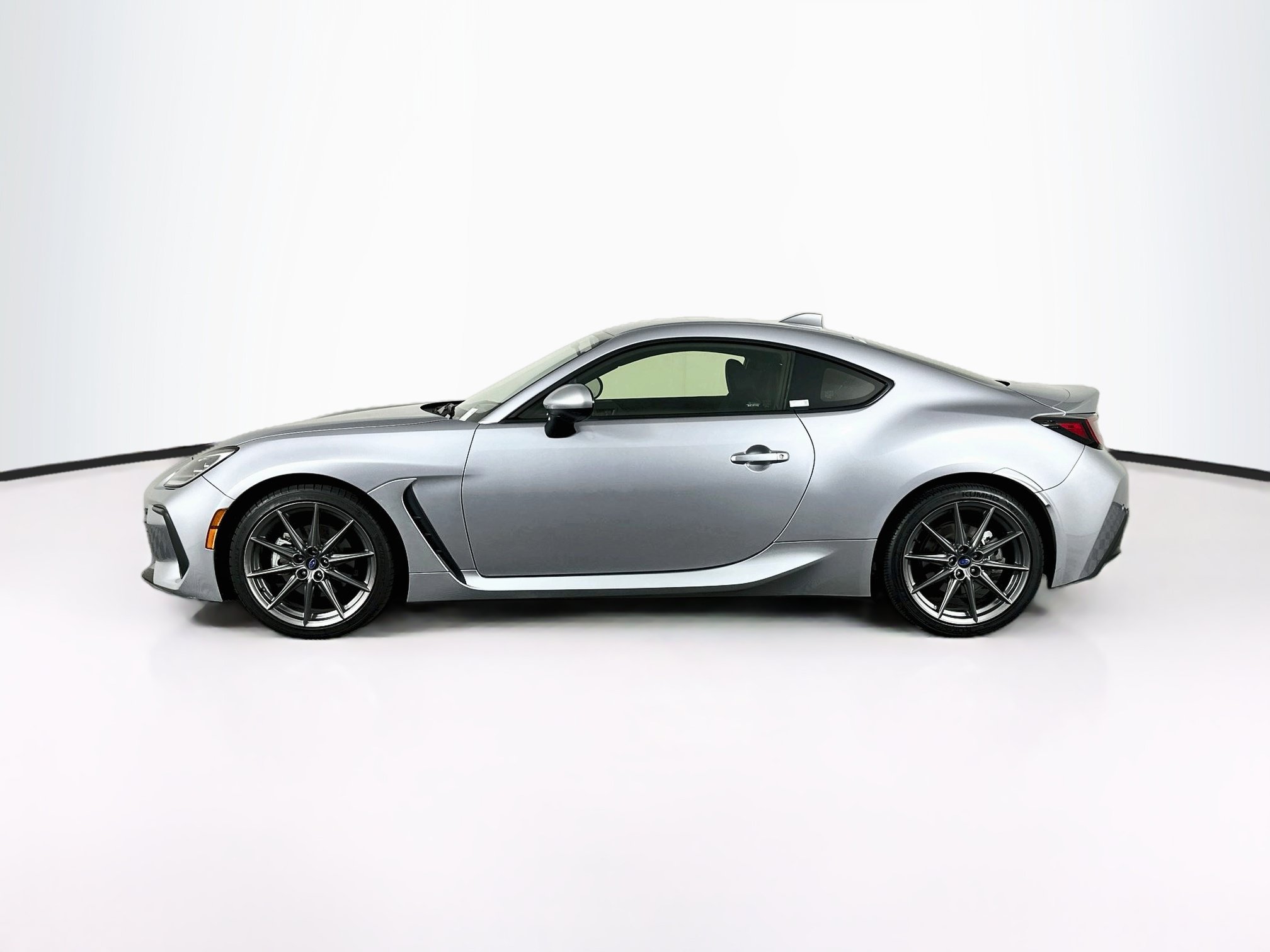 Used 2022 Subaru BRZ Limited RWD image 4